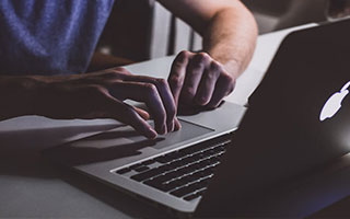 全运会：樊振东、孙颖莎、王楚钦单打“开门红”