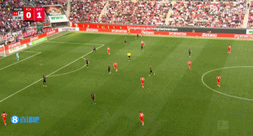 这回进了！莱默尔传中助攻，迪亚斯推射破门